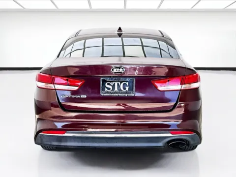More photos of 2016 Kia Optima LX at KarGenie, CA