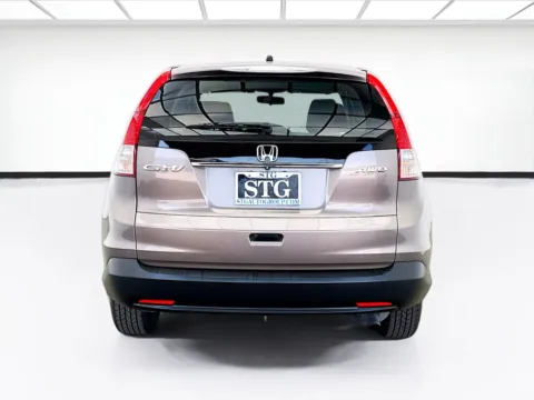 More photos of 2014 Honda CR-V LX at KarGenie, CA