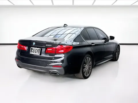 More photos of 2017 BMW 5 Series 540i at KarGenie, CA