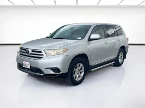 Silver 2012 Toyota Highlander SE for sale in Fontana, CA