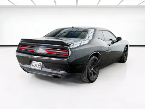 More photos of 2019 Dodge Challenger SXT at KarGenie, CA
