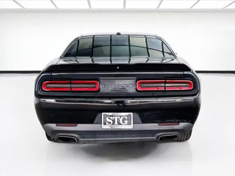 More photos of 2019 Dodge Challenger SXT at KarGenie, CA