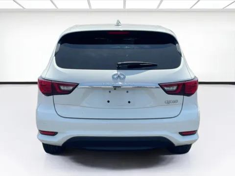 More photos of 2019 INFINITI QX60 PURE at KarGenie, CA