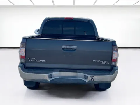 More photos of 2013 Toyota Tacoma PreRunner at KarGenie, CA