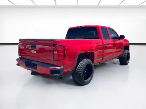 More photos of 2016 Chevrolet Silverado 1500 Custom at KarGenie, CA