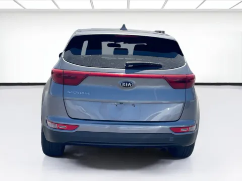 More photos of 2017 Kia Sportage LX at KarGenie, CA