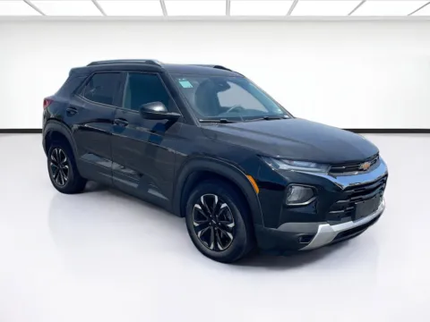 Another view of 2023 Chevrolet Trailblazer LT for sale in Fontana, CA at KarGenie
