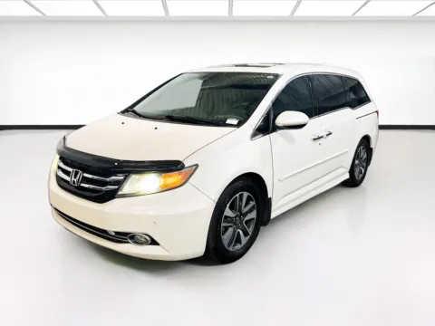 White 2016 Honda Odyssey Touring Elite for sale in Fontana, CA