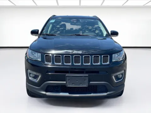 Photos of 2021 Jeep Compass Limited for sale in Fontana, CA at KarGenie