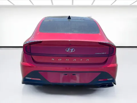 More photos of 2021 Hyundai Sonata Limited at KarGenie, CA