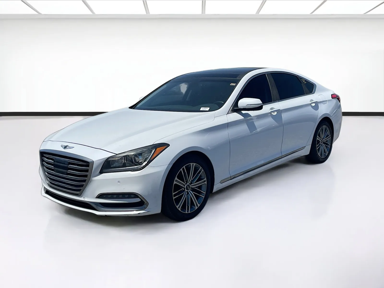 White 2018 Genesis G80 3.8L for sale in Fontana, CA