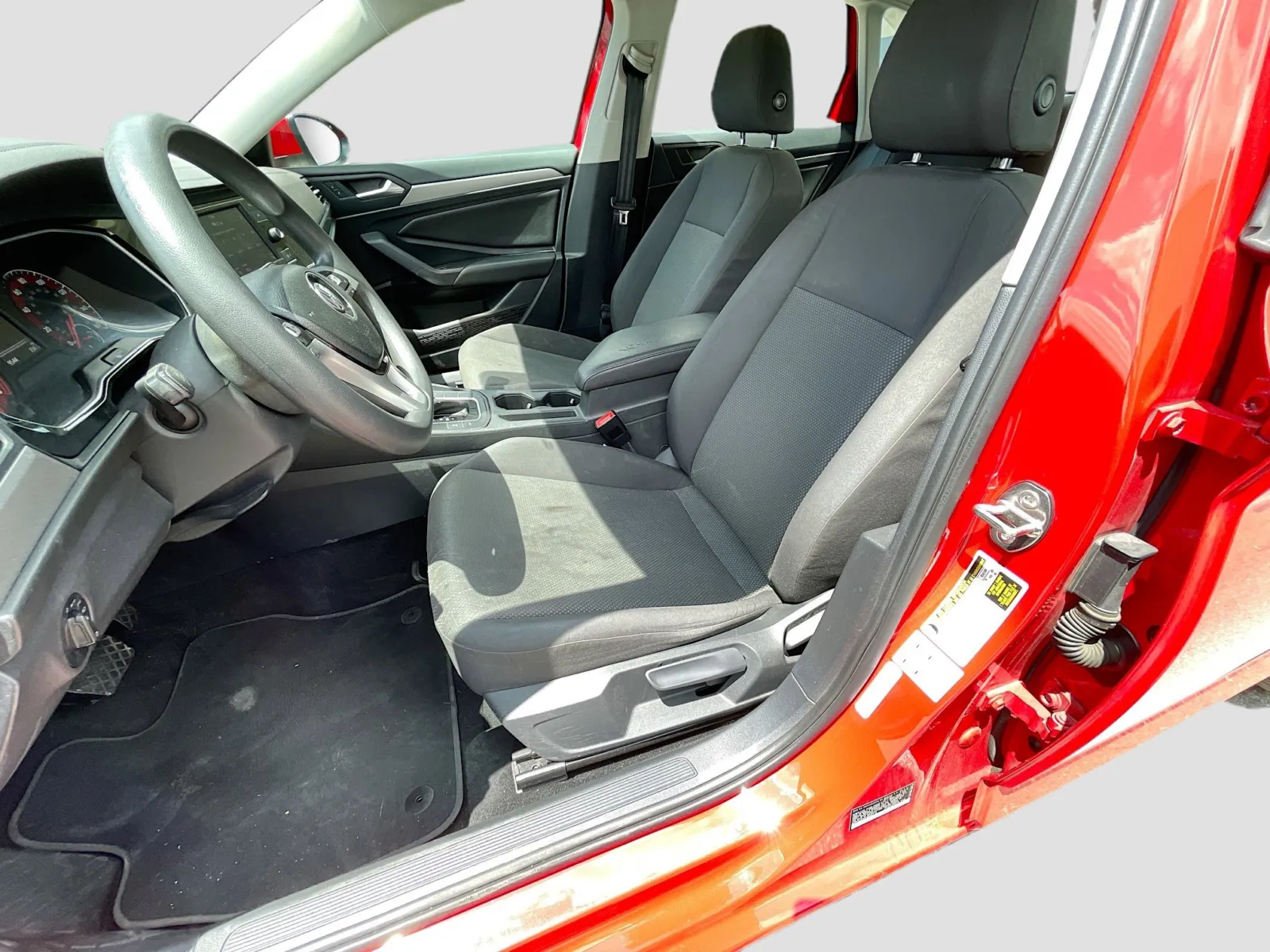Volkswagen Jetta photo 12