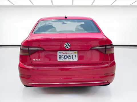 More photos of 2019 Volkswagen Jetta 1.4T S at KarGenie, CA