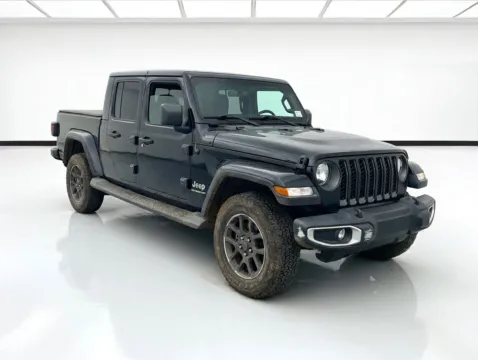 Another view of 2023 Jeep Gladiator Overland for sale in Fontana, CA at KarGenie