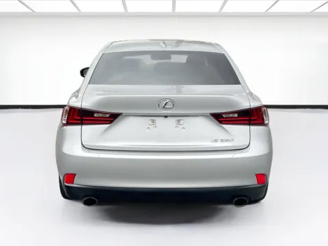 More photos of 2014 Lexus IS 350 at KarGenie, CA