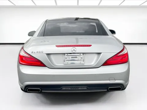 More photos of 2015 Mercedes-Benz SL-Class SL 400 at KarGenie, CA