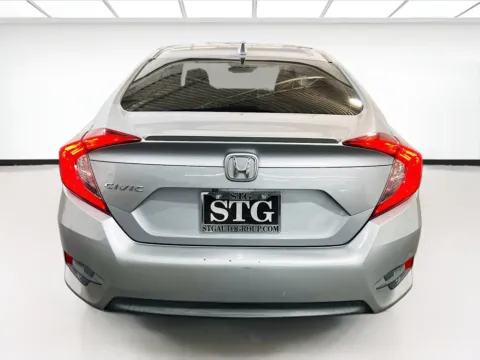 More photos of 2016 Honda Civic Sedan EX-T at KarGenie, CA