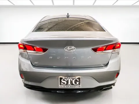 More photos of 2019 Hyundai Sonata SE at KarGenie, CA
