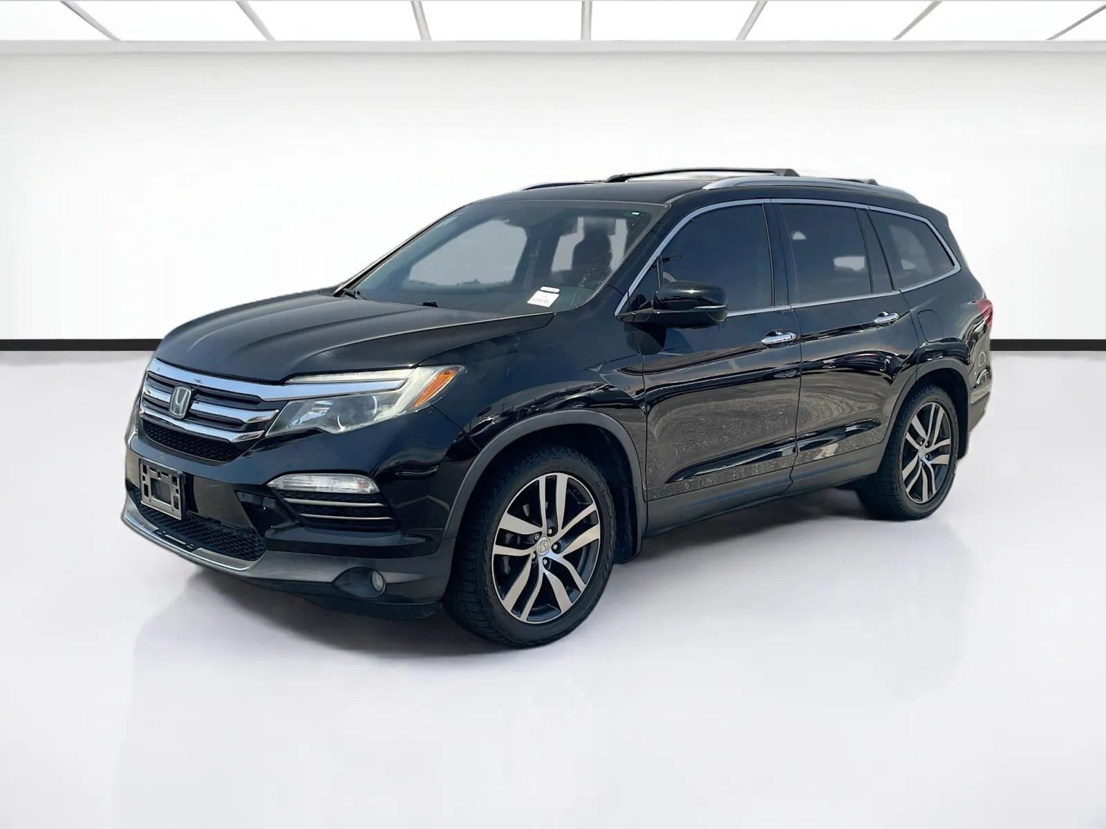 Black 2016 Honda Pilot Touring for sale in Fontana, CA