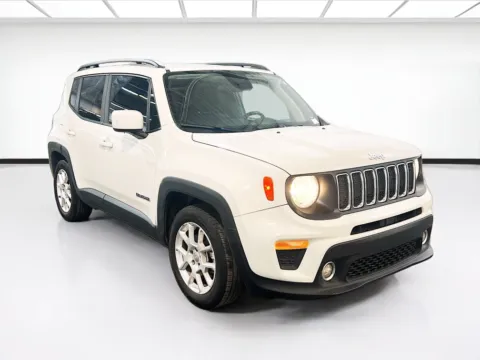 Another view of 2020 Jeep Renegade Latitude for sale in Fontana, CA at KarGenie