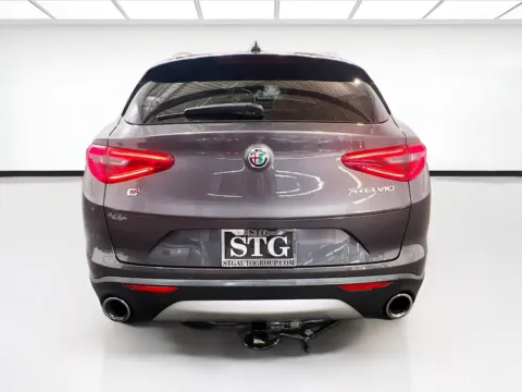 More photos of 2018 Alfa Romeo Stelvio Ti at KarGenie, CA