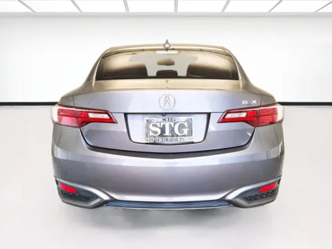 More photos of 2018 Acura ILX w/Premium Pkg at KarGenie, CA