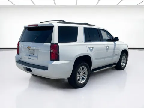 More photos of 2017 Chevrolet Tahoe LT at KarGenie, CA