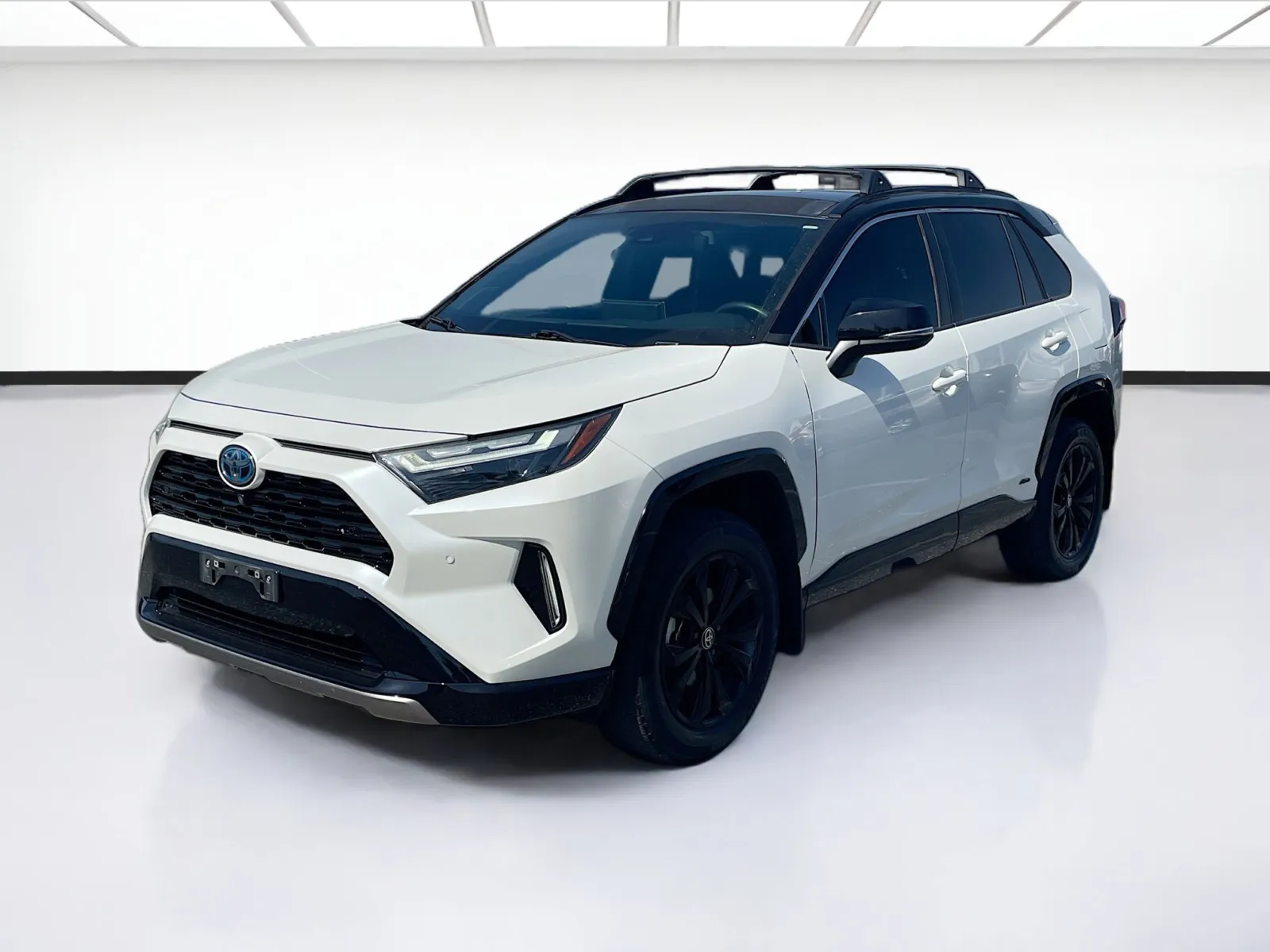 Black 2022 Toyota RAV4 Hybrid XSE for sale in Fontana, CA