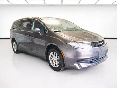 Another view of 2017 Chrysler Pacifica Touring for sale in Fontana, CA at KarGenie