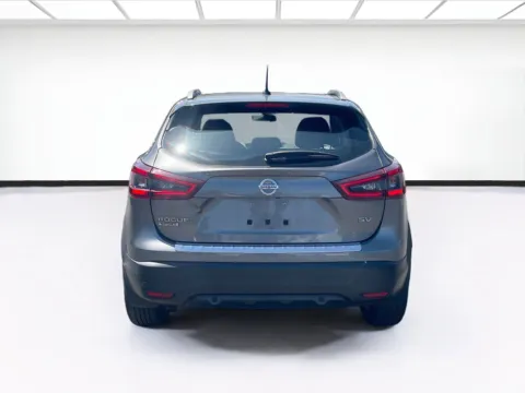 More photos of 2020 Nissan Rogue Sport SV at KarGenie, CA
