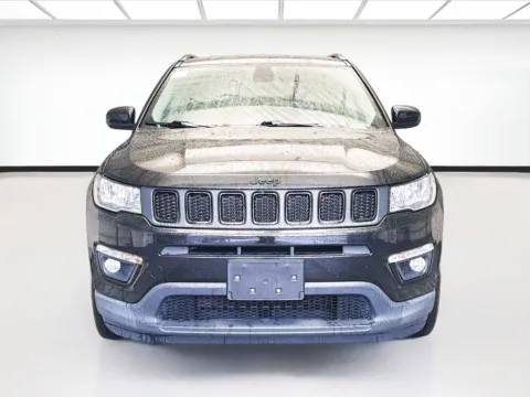 Photos of 2019 Jeep Compass Altitude for sale in Fontana, CA at KarGenie
