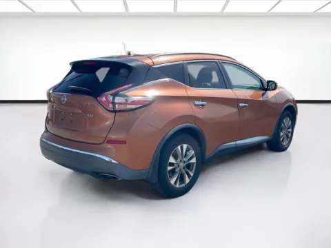 More photos of 2015 Nissan Murano SV at KarGenie, CA