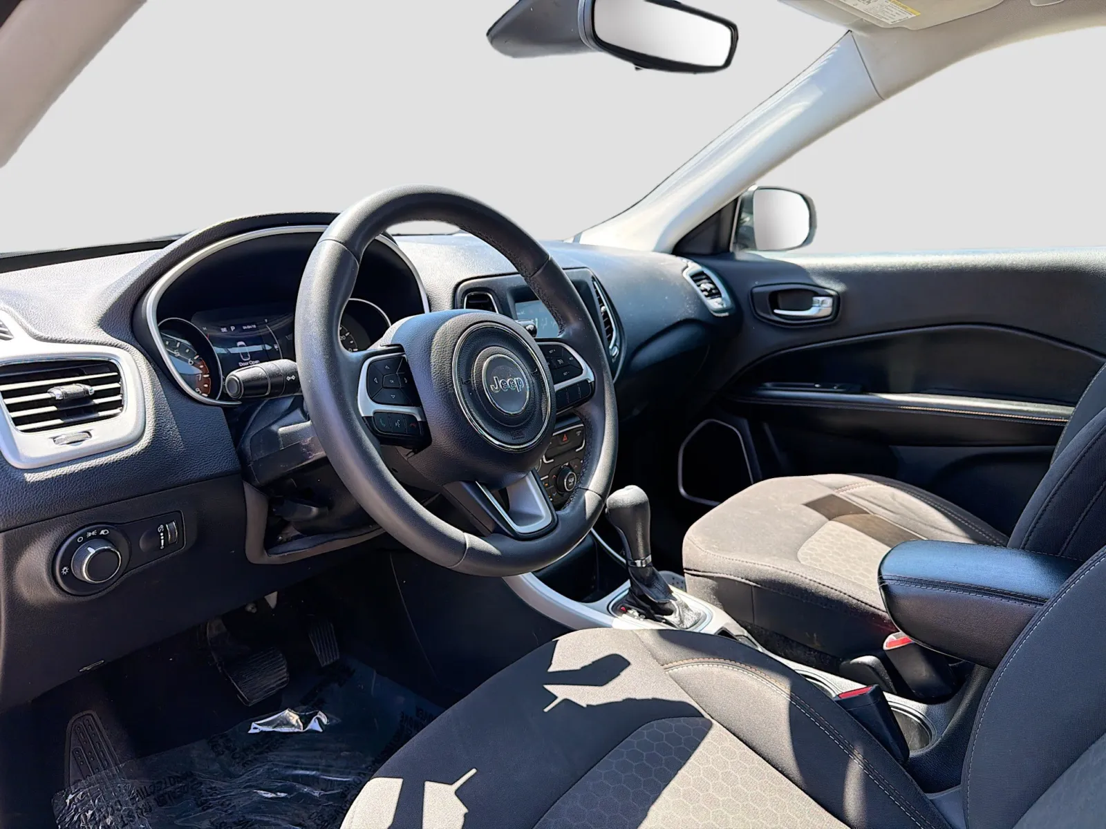 Jeep Compass photo 7