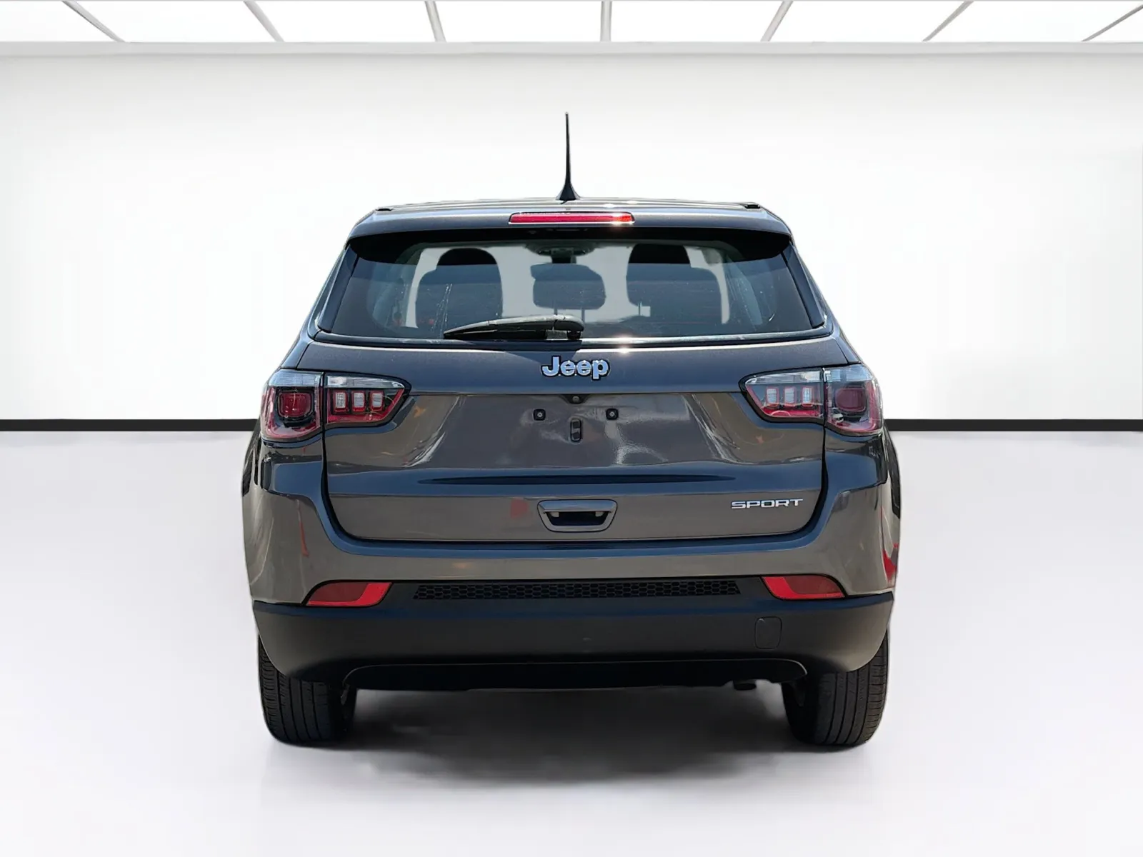 Jeep Compass photo 5