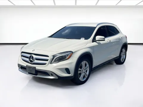 White 2015 Mercedes-Benz GLA-Class GLA 250 for sale in Fontana, CA
