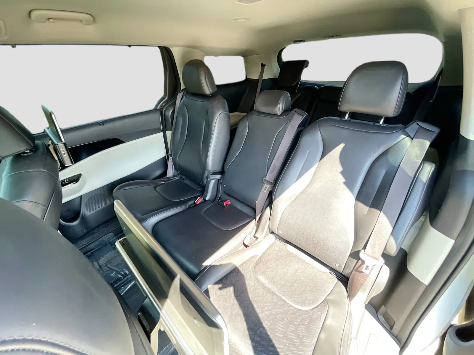 Kia Carnival photo 15