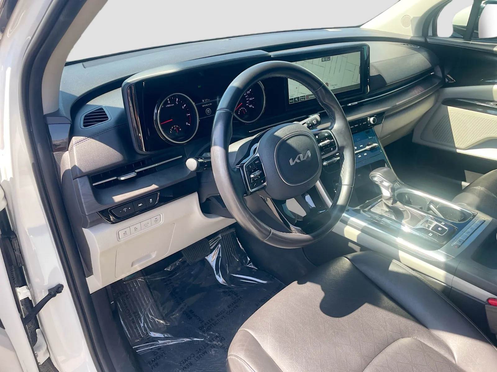 Kia Carnival photo 7
