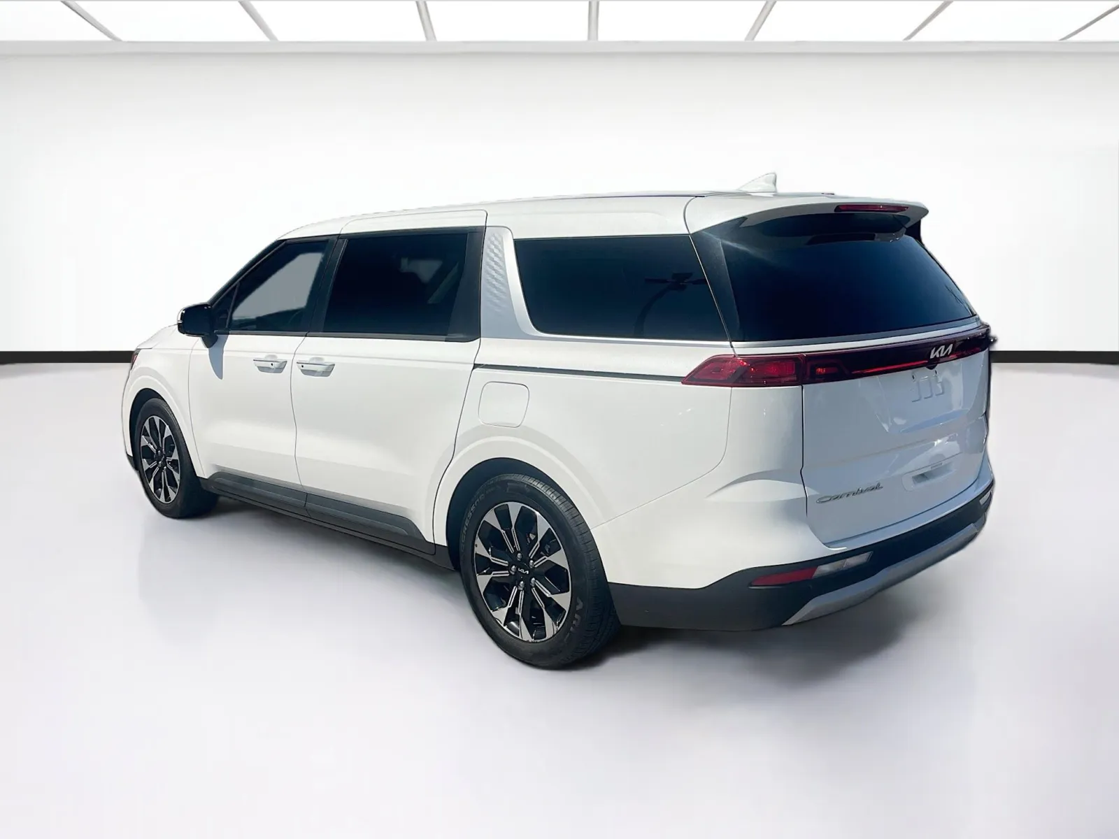 Kia Carnival photo 6