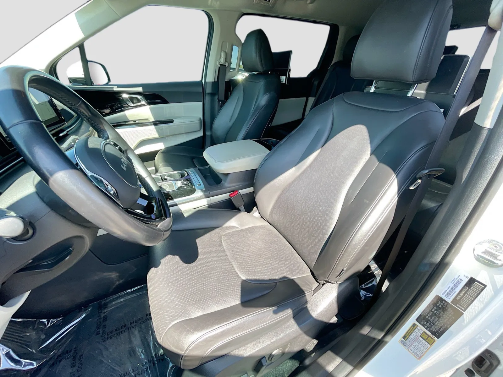 Kia Carnival photo 13