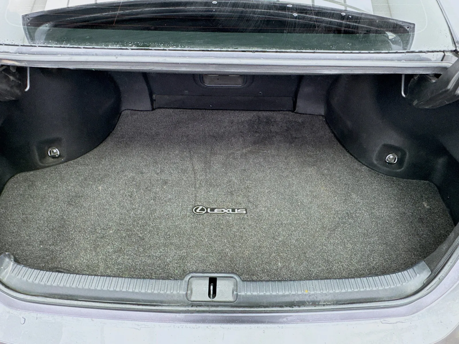 Lexus ES photo 18