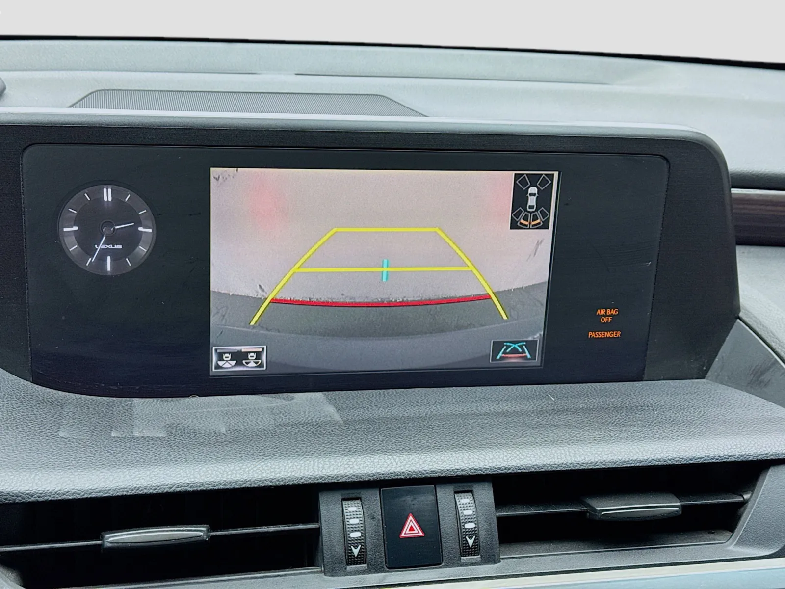Lexus ES photo 10