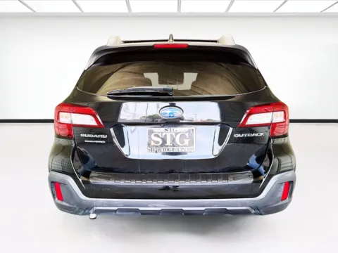 More photos of 2019 Subaru Outback Premium at KarGenie, CA