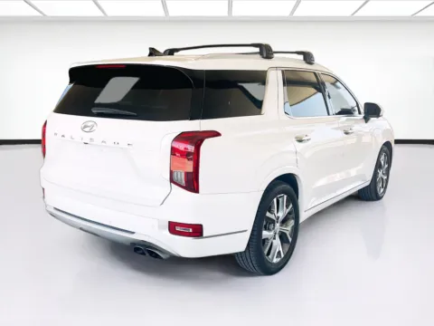 More photos of 2022 Hyundai Palisade Limited at KarGenie, CA