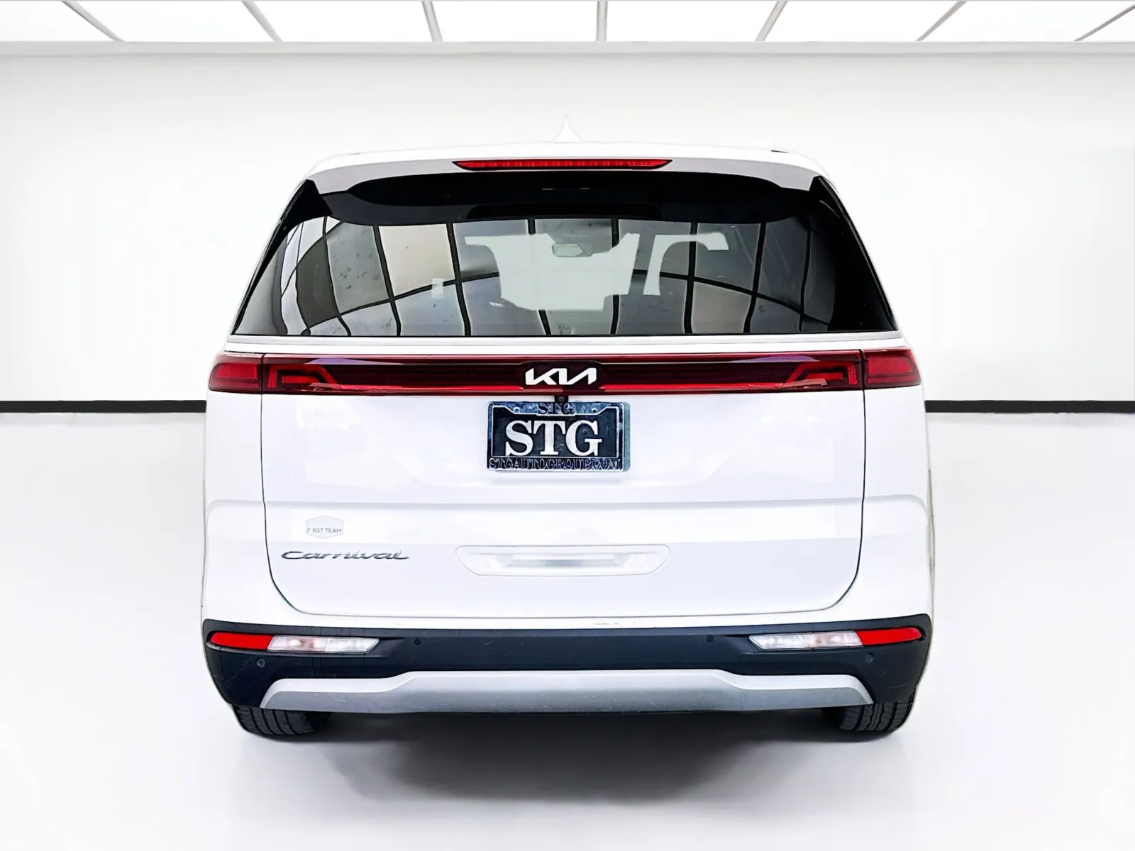 Kia Carnival photo 5