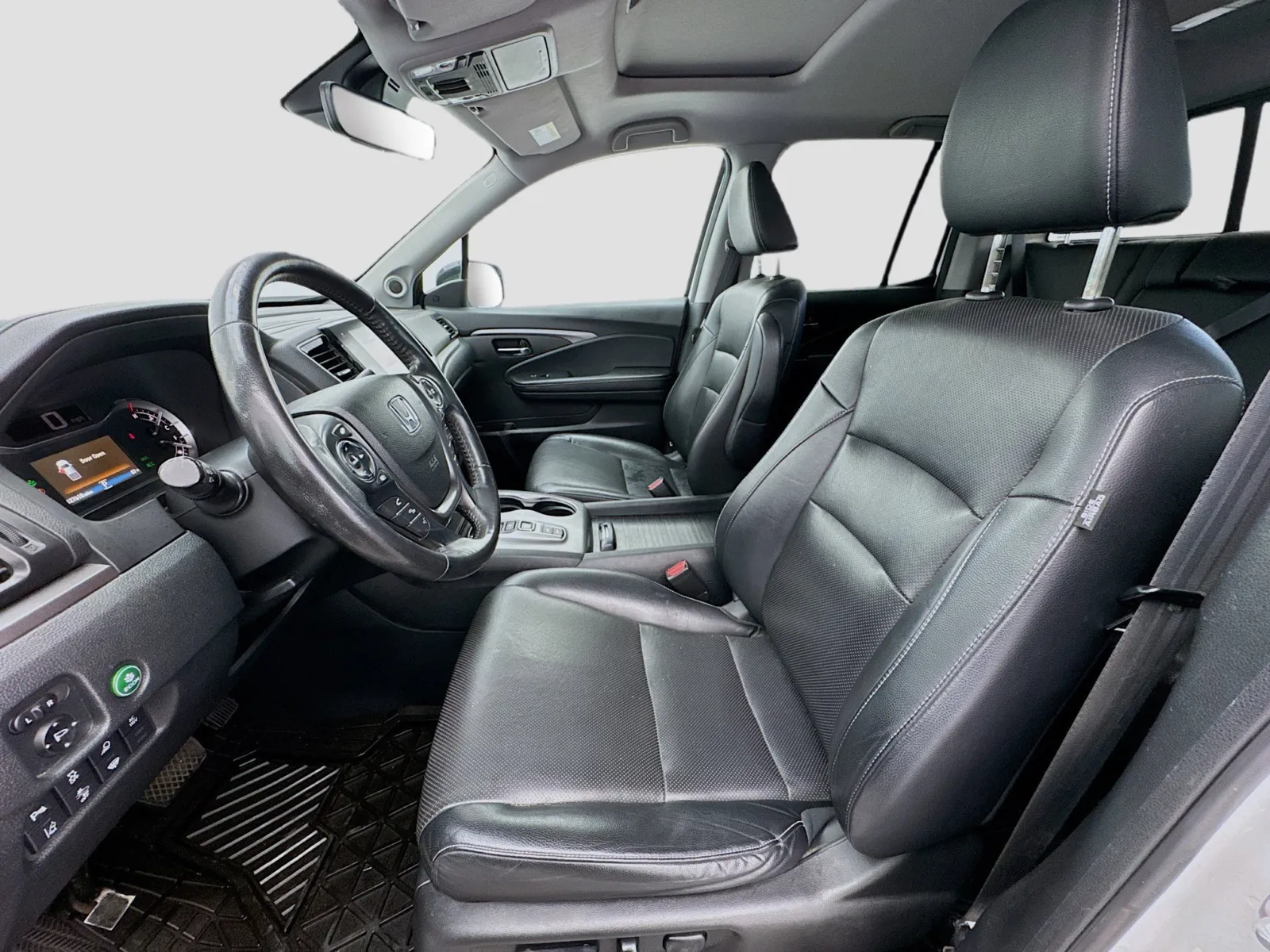 Honda Ridgeline photo 13