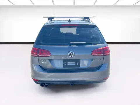 More photos of 2015 Volkswagen Golf SportWagen TDI SEL at KarGenie, CA