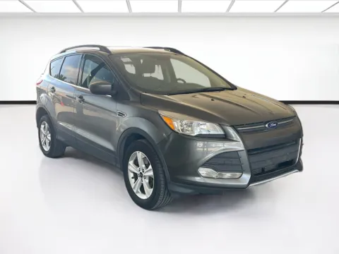 Another view of 2016 Ford Escape SE for sale in Fontana, CA at KarGenie