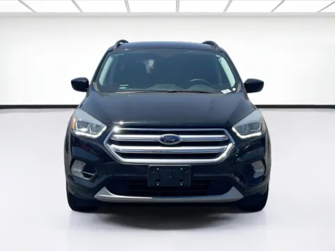 Photos of 2017 Ford Escape SE for sale in Fontana, CA at KarGenie