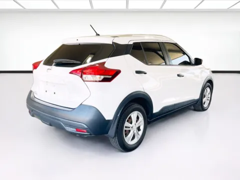 More photos of 2019 Nissan Kicks S at KarGenie, CA