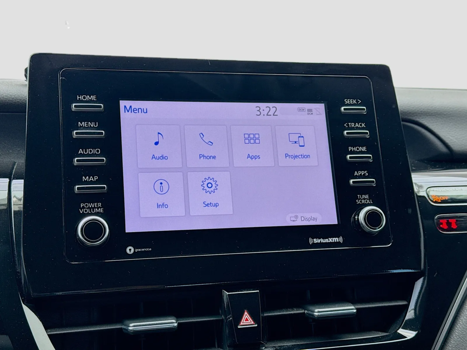 Toyota Camry photo 9